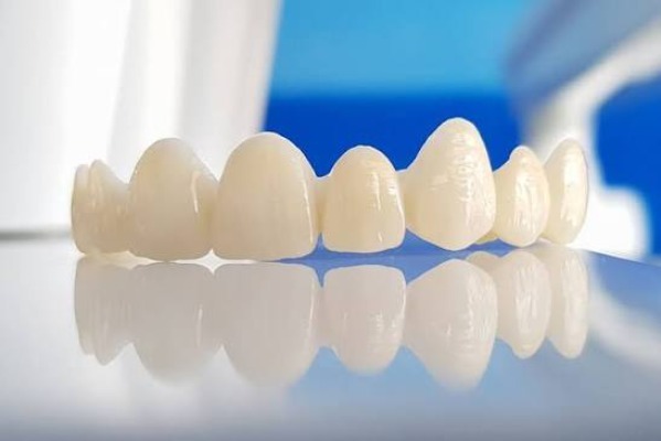 Thực phẩm nên ăn và cần tránh sau bọc sứ